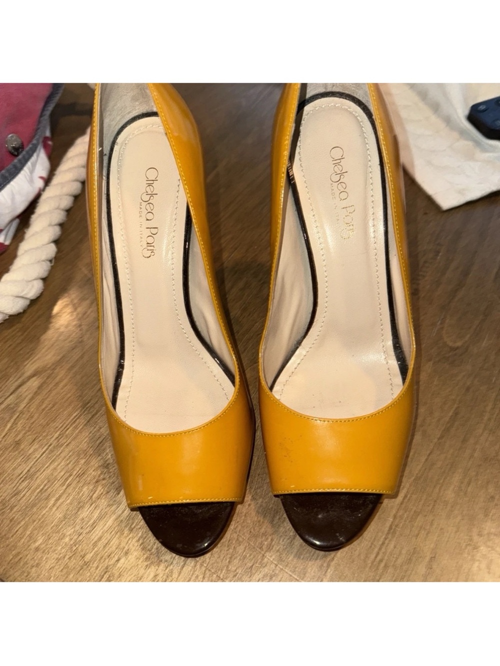 Carel Paris Alice Mustard And Black  Patent Leather Open Toe Heels  Size 39